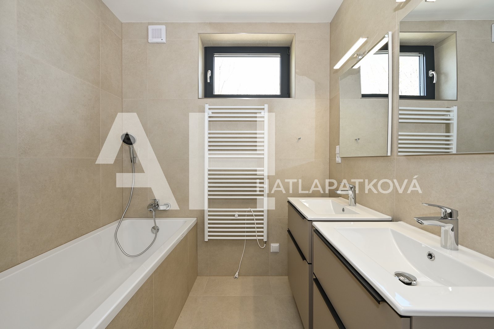 17_DSC_2789_FoceniBytu.cz