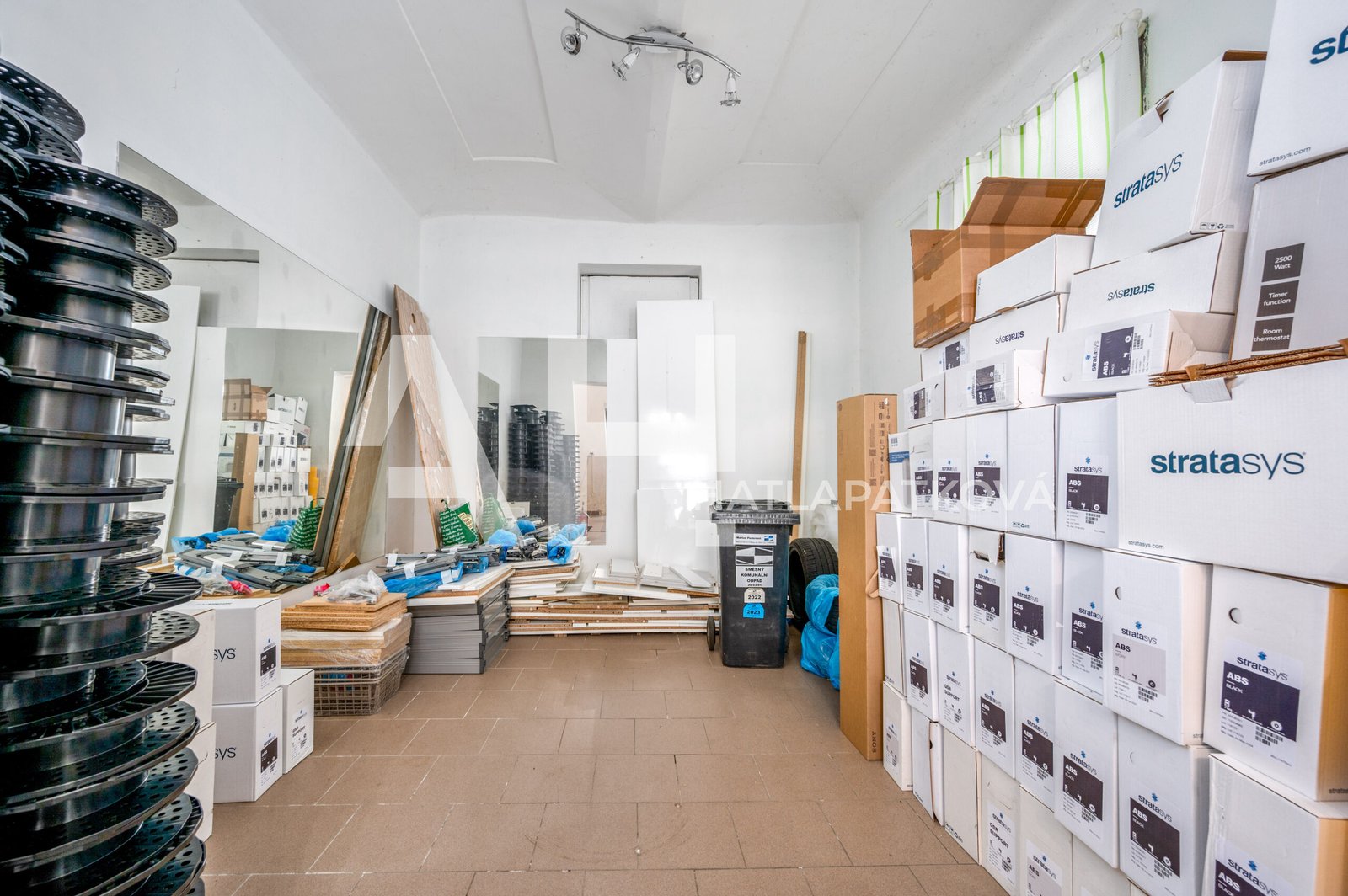 komerční prostor III