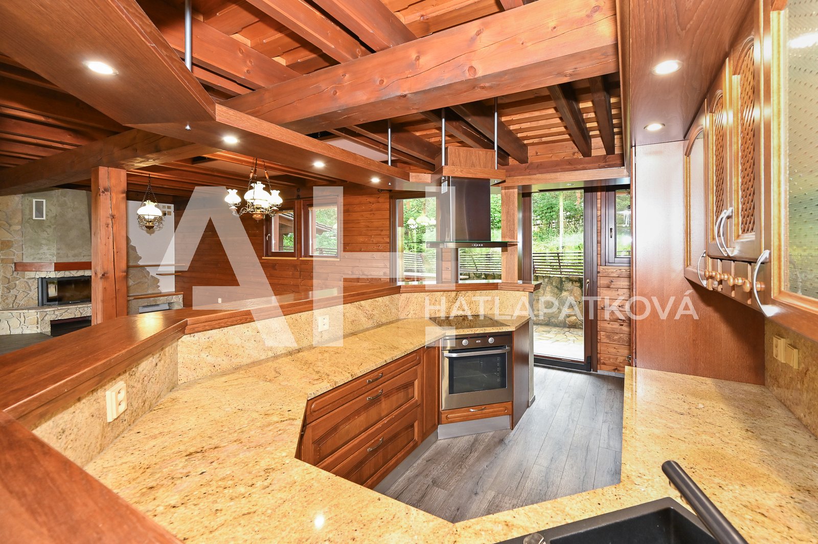 kuchyňský ostrůvek