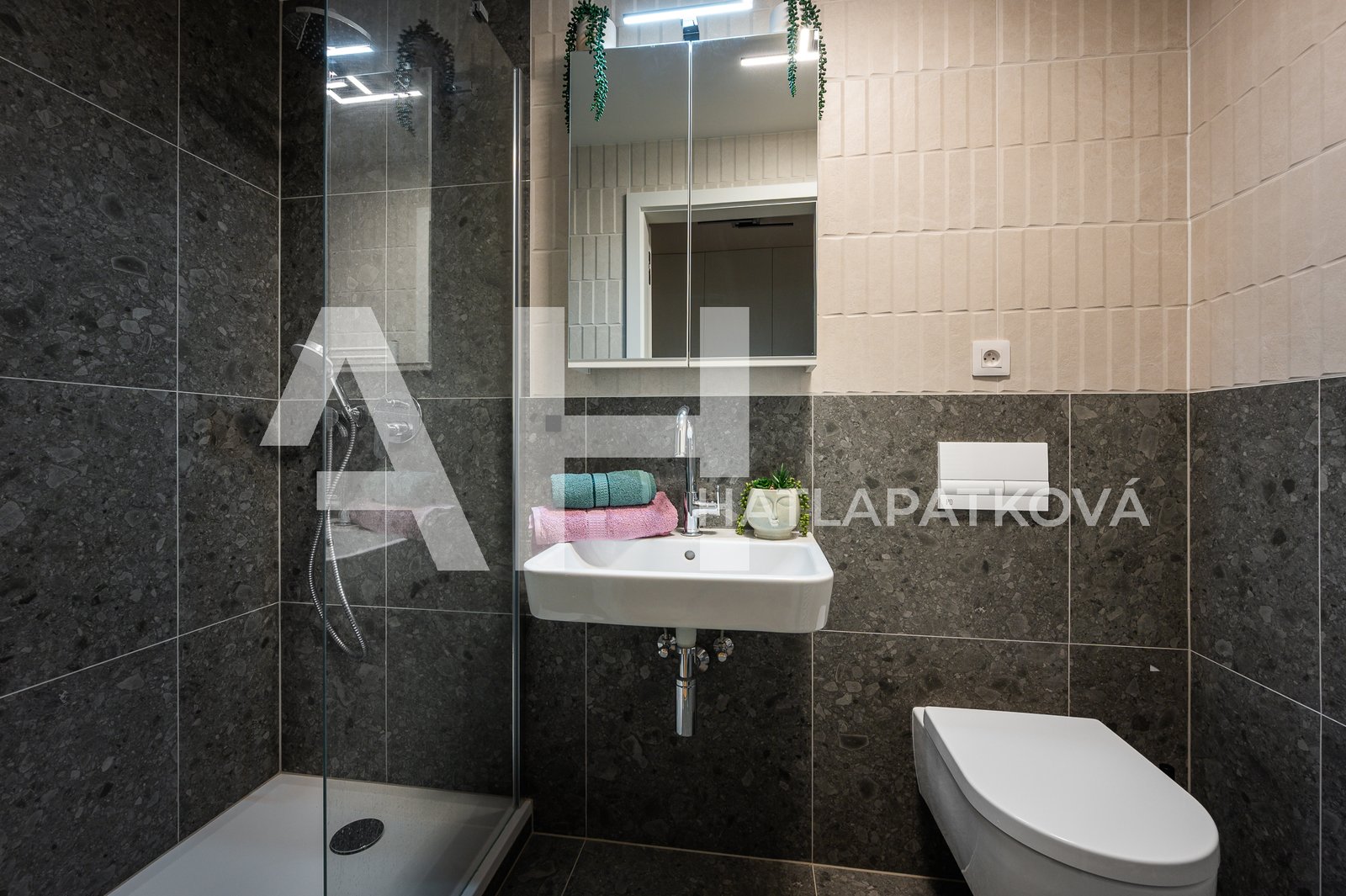 15_DSC_9913_FoceniBytu.cz