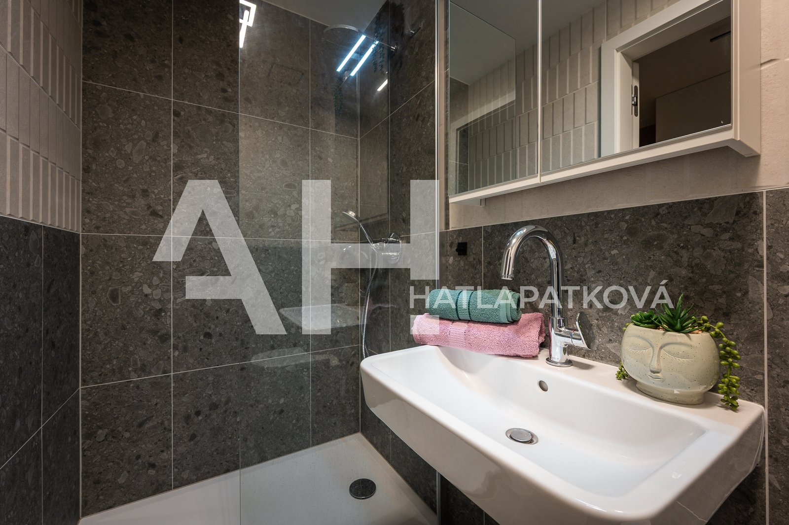 16_DSC_9922_FoceniBytu.cz