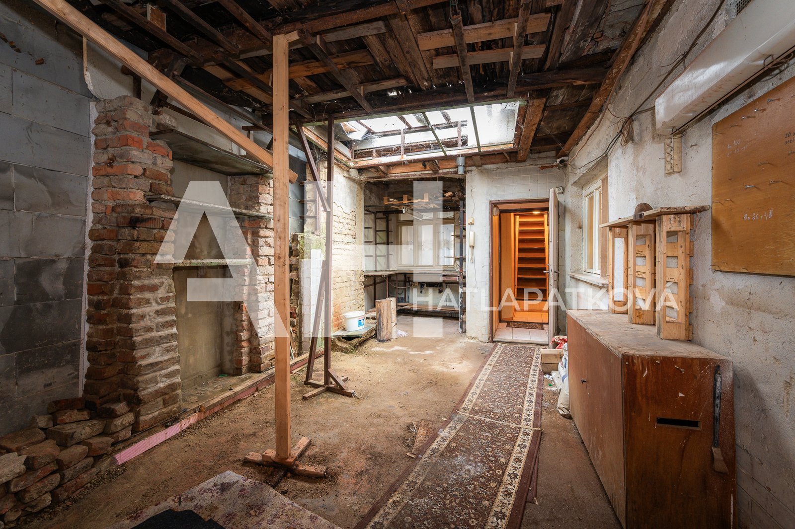 13_DSC_1595_FoceniBytu.cz